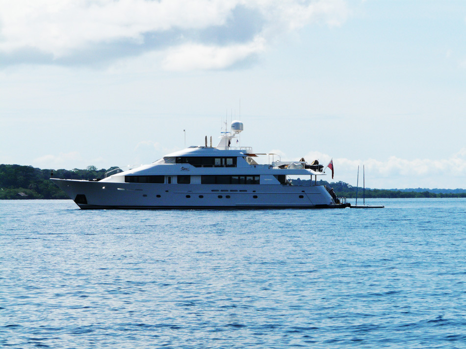 A private yacht in Bocas del Toro.
