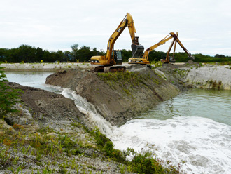 The second canal is completed.